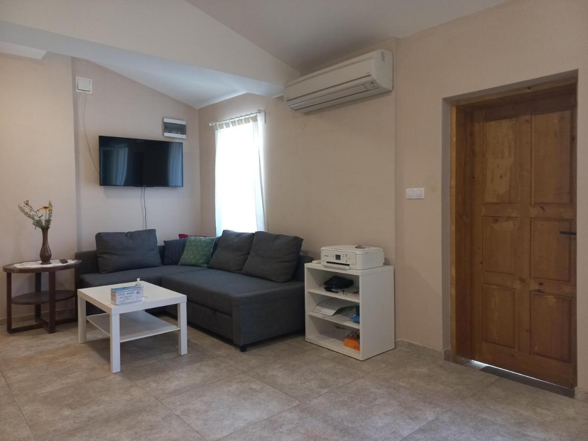 Guest House Sahat Hill Plovdiv Exterior photo